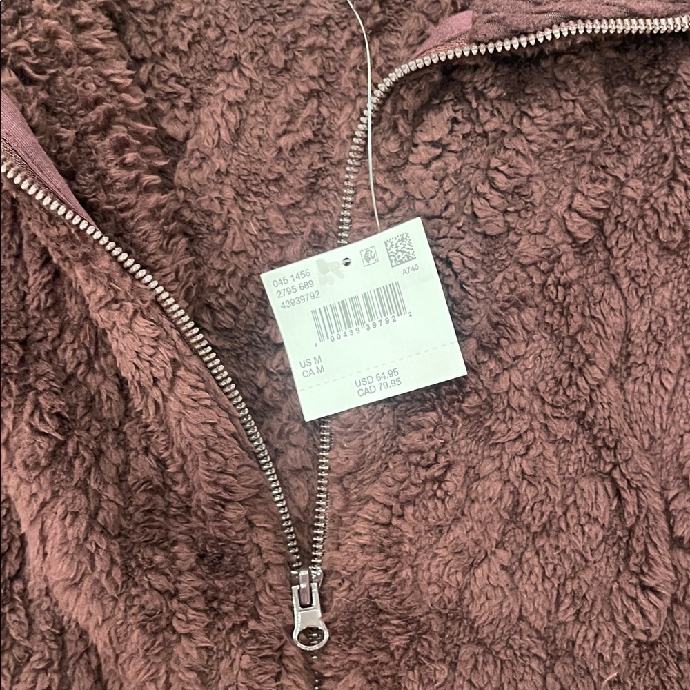 American Eagle Burgundy Textured Jacket - Picture 3 of 4